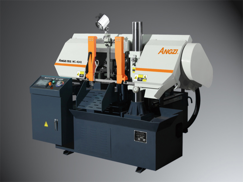 使用全自動鋸床時如何避免鋸片斷裂？